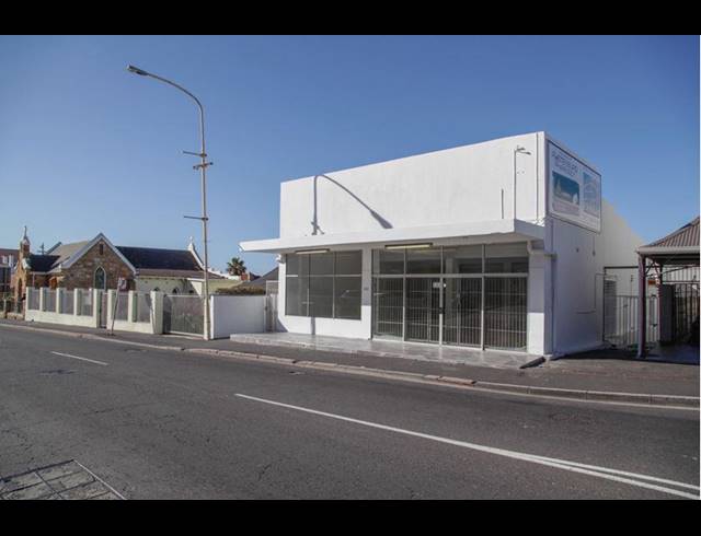 285M² RETAIL FOR SALE IN MUIZENBERG